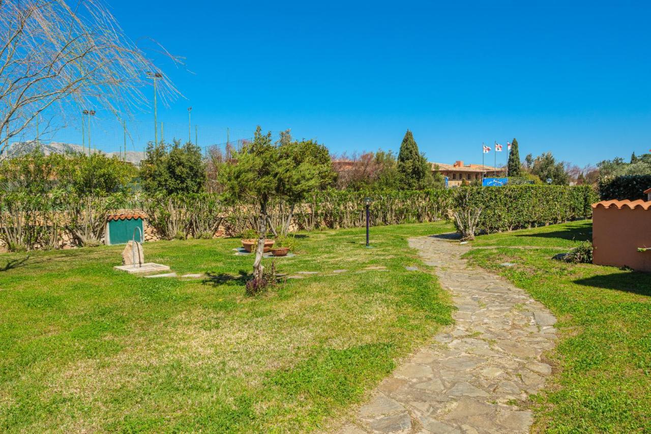 Casa Salina Bamba Villa San Teodoro  Exterior photo